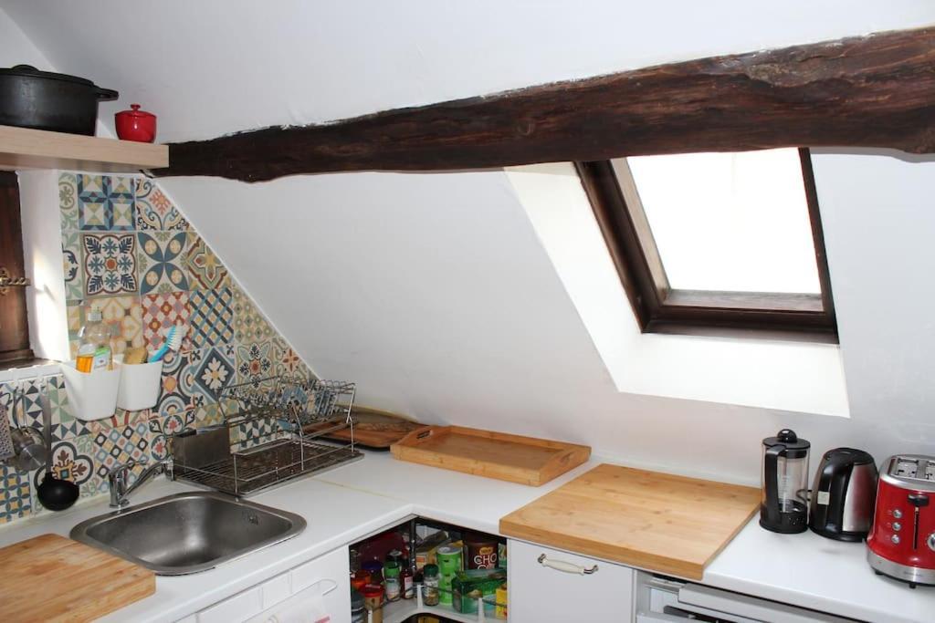 Charmant Appartement Vieux Tours Exterior foto